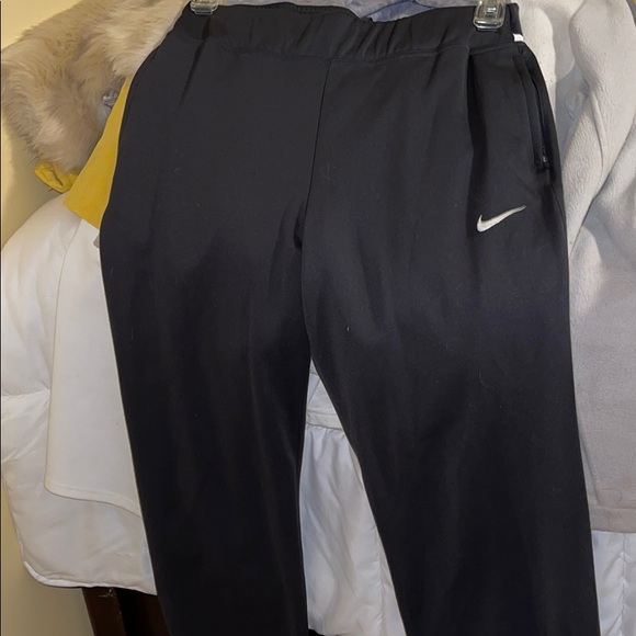 Nike Sweatpants - Picture 3 of 3